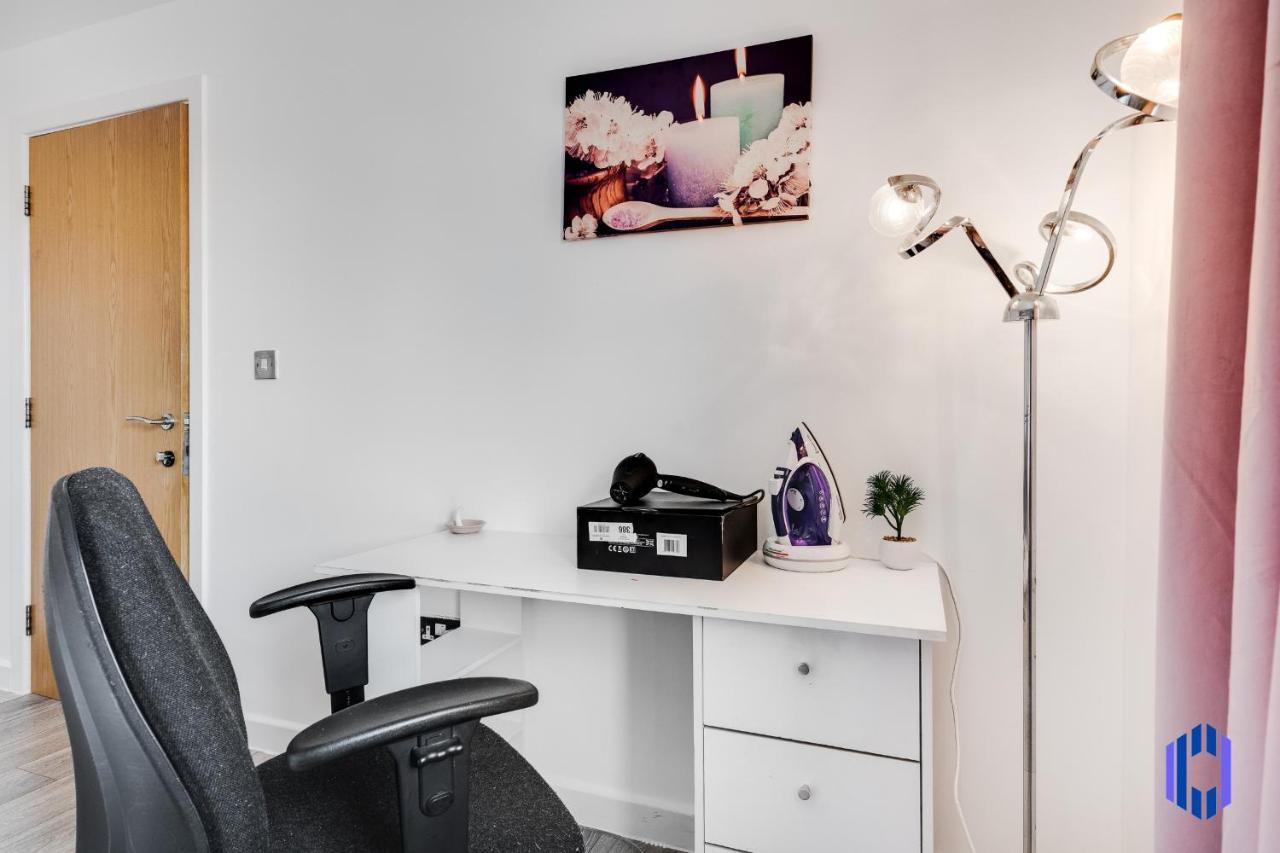 Spacious 5br - Coop Live & Etihad - Pool Table Manchester